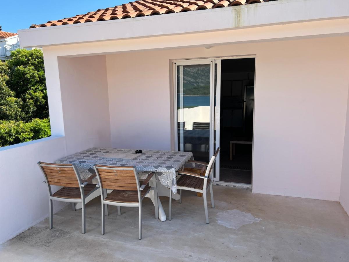 Apartmani Tonko Račišće Exterior foto