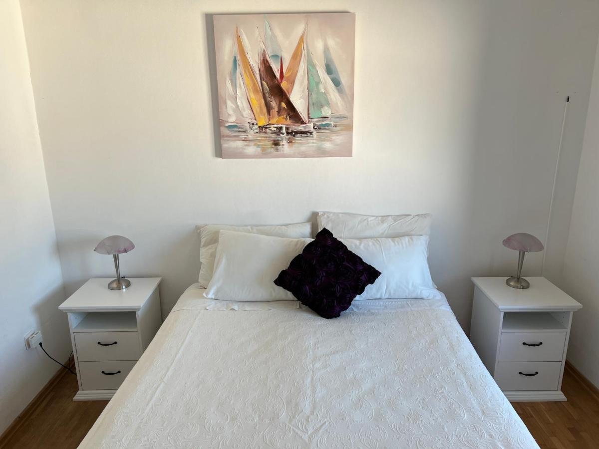 Apartmani Tonko Račišće Exterior foto